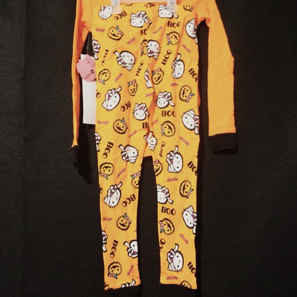 Hello Kitty Long Sleeve Pant Set of Pajamas Mummy Hello Kitty Girl’s Size 6 - Picture 4 of 4
